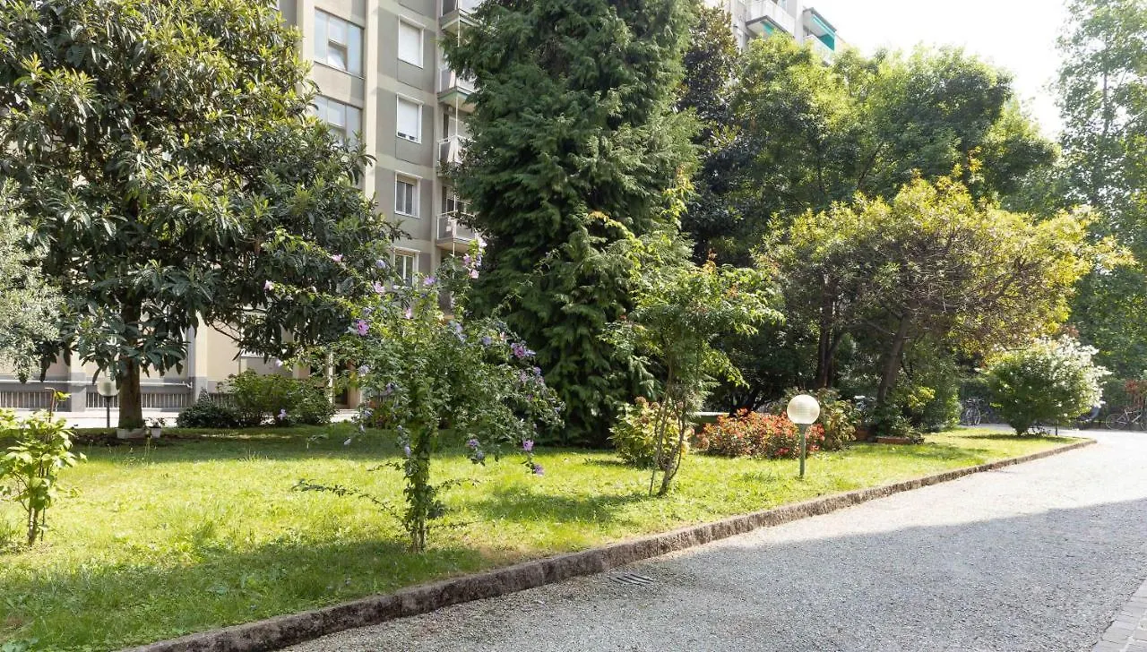 Joivy Adorable Flat With Balcony Appartement Milaan